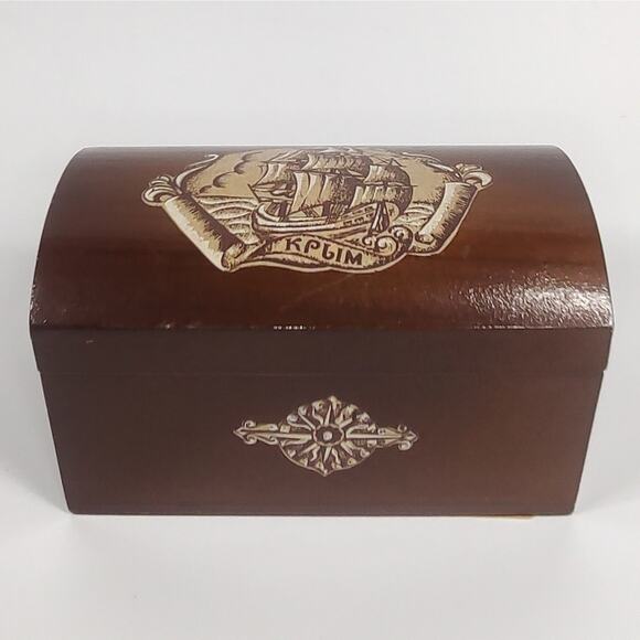 VTG Wood Box Dresser Trinket Trunk City Ukraine Crimea Clipper Ship Boat Anchor - Picture 1 of 7